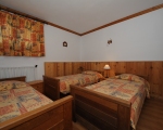 1-Chambre-location-chalet-appartements-menuires
