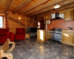 Sejour-cuisine-La-Grange-14-location-appartement-chalet-menuires